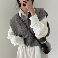 【D.studio】韓版寬鬆麻花針織背心(針織外套毛衣上衣女裝衣服外套 女裝衣服寬鬆上衣顯瘦上衣 W417)