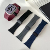 Magnetic Strap For Apple watch band 45mm 38mm 49mm 40mm 42mm 41mm Silicone Sport Bracelet iWatch Series ultra 6 5 3 7 8 se 44mm