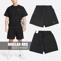 Nike 短褲 Lab Solo Swoosh Shorts 男款 黑 拉鍊口袋 抽繩 棉褲 DX0818-010