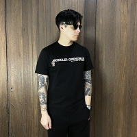 美國百分百【全新真品】MONCLER 短袖 棉質 休閒 Grenoble T恤 上衣 logo 圖標 短T 黑色/白色 DG55