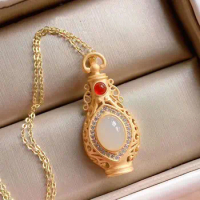 Natural Hetian Jade Vase Pendant Women's Small Chinese Style Retro Necklace Women's Palace Style Ornament