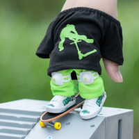 Finger Scooter Toy Mini Alloy Scooters Finger Board Accessory with T-Shirt Pants and Shoes Kids Finger Toy Party Favor Dropship