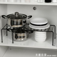 鍋架可伸縮廚房單層置物架櫥櫃分層收納架碗盤碗碟調味瓶調料架 【麥田印象】