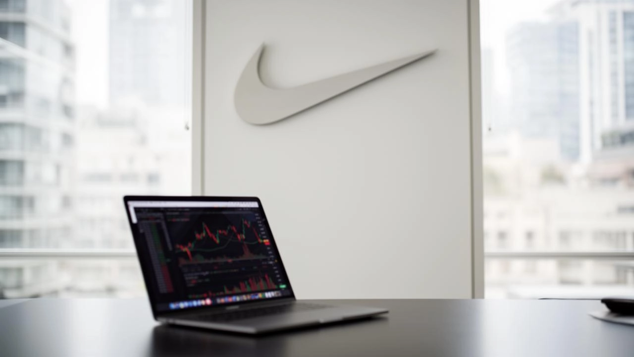 Nike to Cut Off Thousands of China Online Sellers in Bid to End 'Fragmented' Market