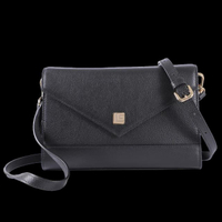 Guy Laroche กระเป๋าหนัง CLUCTH และสะพายยาวเป็น Crossbody สีดำ รุ่น AGH1001CS6BLM