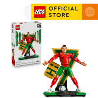 LEGO Editions Football 43016 Cristiano Ronaldo – Soccer Legend (854 Pieces), Toys, Bricks, Mainan An