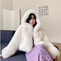 Faux fur coat for Women Luxury fur coat faux fur jackets for women faux fur Hooded coat Vintage fur coat