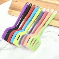 Justdolife Kitchen Cooking Turner Silicone Slotted Cooking Spatula Cooking Utensil for Home Beef Meat Scraper Cooking Utensils