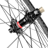 SUPERTEAM 29er MTB Carbon Wheels Ultralight Thru Axle / QR / Boost Mountain Bicycle Carbon Wheelset