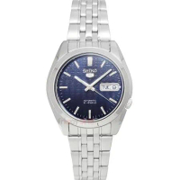 SEIKO 精工 SNK357K1手錶 盾牌5號刻紋面版 藍面 夜光 星期 日期 自動上鍊 機械 男錶