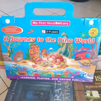 BUKU PUSTAKA LEBAH A JOURNEY TO THE DINO WORLD