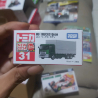 Tomica 31 UD Trucks Quon 2024