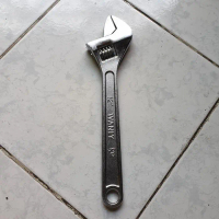 Kunci Inggris Bago / Adjustable Wrench 12\ Promo !"