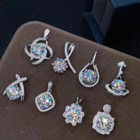 2 Carat Moissanite Imitation Necklace for Women, PT950 White Gold Plated Clavicle Chain, Eight Heart