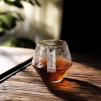 A Like  1pcs Handmade Hammered Whiskey Glass Heat-Resistant Juice Cup Liquor XO Whisky Crystal Wine 