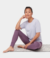 Baju Yoga / Baju Yoga Manduka / Enlightened Tee Black