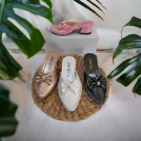 Sepatu Bapau Wedges Hak Tahu Anak Perempuan