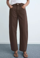 Mango 高腰牛仔褲