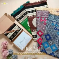Sajadah Turki Tenun Souvenir & Hampers Elegant Islami Grosir Lembaran Kemas Box Hanya Sajadah Arf Bi