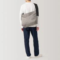 【MUJI 無印良品】寬版背帶肩背包(共2色)