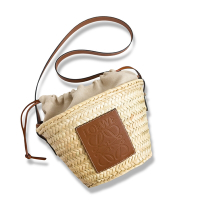 [搶先台灣專櫃開賣] Loewe 抽繩草編包/斜背包 (米 x 棕) Paula s Ibiza Anagram bucket bag
