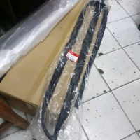 KARET RUN CHANNEL REL KACA PINTU CRV 2007 2008 2009 2010 2011 2012 1PC