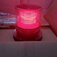 Lampu Menara Tower Tenaga Surya Solar Panel 2 Mode Nyala Sinar Merah 1,5 Watt Batrei Lithium 3600mA 