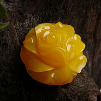 {千尋玉品}玫瑰花琥珀蜜蠟吊墜女款七天預購+現貨