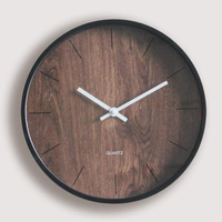 客廳掛鐘裝飾胡桃木紋掛表臥室歐式鐘表靜音無聲圓形12寸時鐘30cm