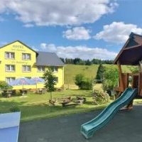 住宿 Marschalls Hotel Am Rennsteig 倫韋格地區諾伊豪斯