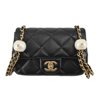 CHANEL MINI FLAP 雙C LOGO菱格紋珍珠款雙珠小羊皮肩背/斜背包(黑色)