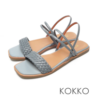 KOKKO時髦方頭一字帶編織小牛皮平底涼拖鞋法式藍