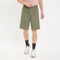 【Hang Ten】男裝-恆溫多功能-REGULAR FIT冰絲涼感腰頭鬆緊機能短褲(橄欖綠)