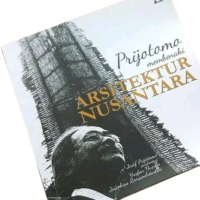 Buku Arsitektur \Prijotomo Membenahi Arsitektur Nusantara\""