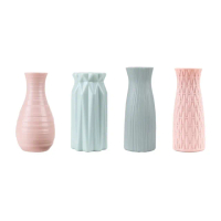 【2square shop】單入 北歐簡約花瓶 花瓶 線條花瓶 插花 家居裝飾(塑膠花瓶 插花 乾燥花瓶)