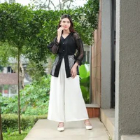 Yoenik Apparel Eunaya Lace Raya Outer Brokat One Size Black
