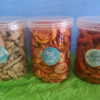 Basreng bandung Aroma daun jeruk pedas renyah Cemilan Food