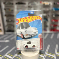 Hot Wheels Toned Porsche 911 Turbo “Red Edition”
