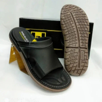 SANDAL CASUAL PRIA PAKALOLO HITAM ART N0945