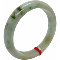 【小樂珠寶】翡翠手鐲蜜糖白灑綠花天然A貨玉鐲(手圍18號 內徑56.5mm V685)