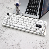 Outer Space Keycaps Cherry Height pbt Dye Sublimation Keycap For gk61/64/68/108 GMMK PRO Mechanical Gaming Keyboard iso Key Cap
