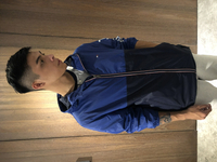 美國百分百【Tommy Hilfiger】外套 TH 輕薄 logo 透氣 雙色 防風 風衣 夾克 藍 L號 J495