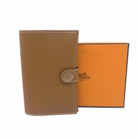 HERMES 愛馬仕 R.M.S EVERCOLOR 金棕色法郎扣護照夾