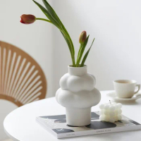 Mushroom Abstract Modern Vase Flower Nordic White Chinese Vase Ceramic Design Aesthetic Vase Mariage Home Accessories MZY