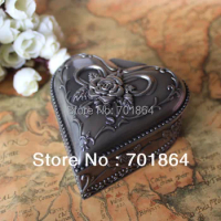 Free Shipping Pewter Material Flower Carved Heart Box Fashion Metal Jewelry Case Vintage Trinket Gift