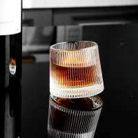 ins北歐風洋酒杯水晶玻璃歐式威士忌酒杯解壓旋轉不倒玻璃杯杯子