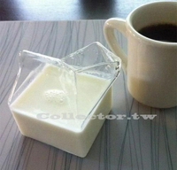 ✤宜家✤半品脫 牛奶盒玻璃杯 牛奶杯 趣味造型杯