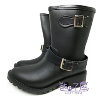 【巷子屋】女款釦環防滑中筒雨靴 軍靴款 [TS103] MIT台灣製造 超值價$550