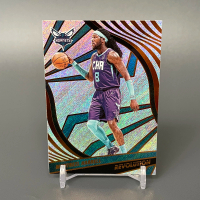 Kartu Basket Panini Revolution 2021-22 Montrezl Harrell Hornets