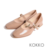 KOKKO 集團 知性瑪莉珍漆皮舒弧低跟鞋(可可色)